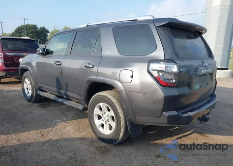 2016 Toyota 4Runner Sr5 z USA, uszkodzony, nr VIN JTEZU5JR7G5125916